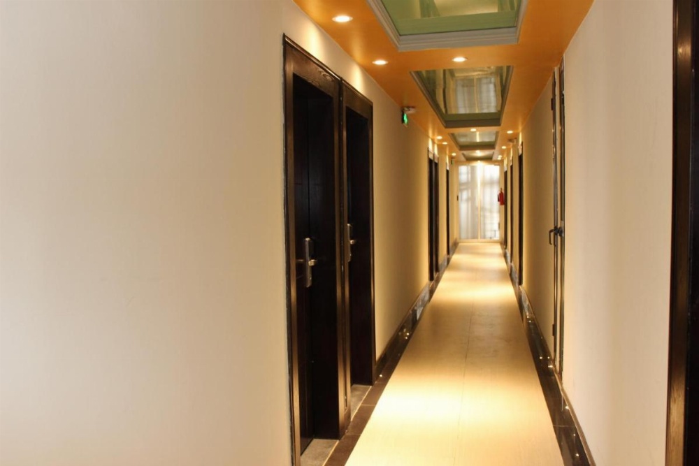 Monarch Hotel Image 30