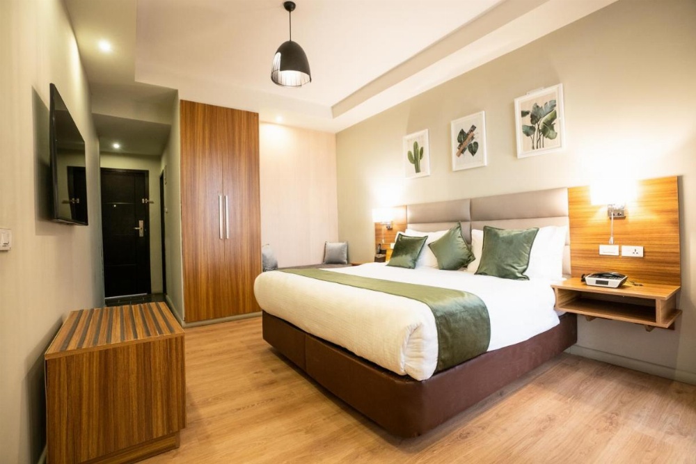 Monarch Hotel Image 32